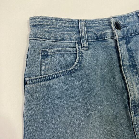 Billabong Jean Skirt Medium Rinse Denim Mini Sz 8 - Picture 7 of 7